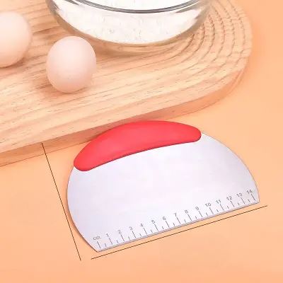 Coupe Pâte - PastryCutter™ - Rouge - Mon Univers Cuisine