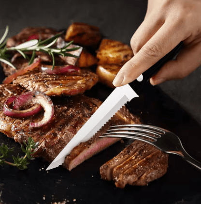 Couteau à Steak Professionnel | Lame Dentelée en Acier Inoxydable - Mon Univers Cuisine