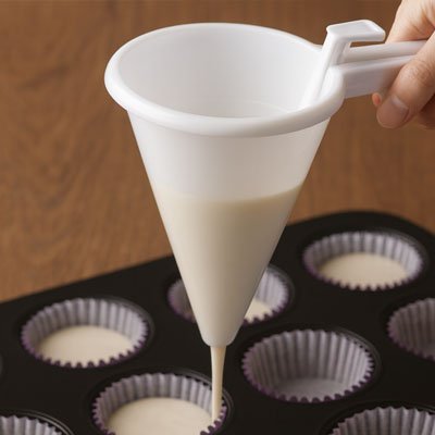 Entonnoir à piston | Cuisine Pratique